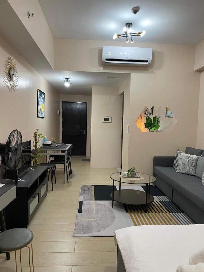 Studio Condo Building 81 Newport Boulevard Manila Luaran gambar