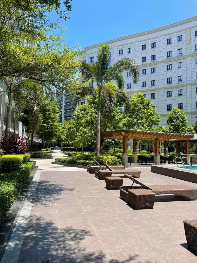 Studio Condo Building 81 Newport Boulevard Manila Luaran gambar