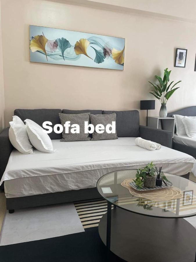 Studio Condo Building 81 Newport Boulevard Manila Luaran gambar